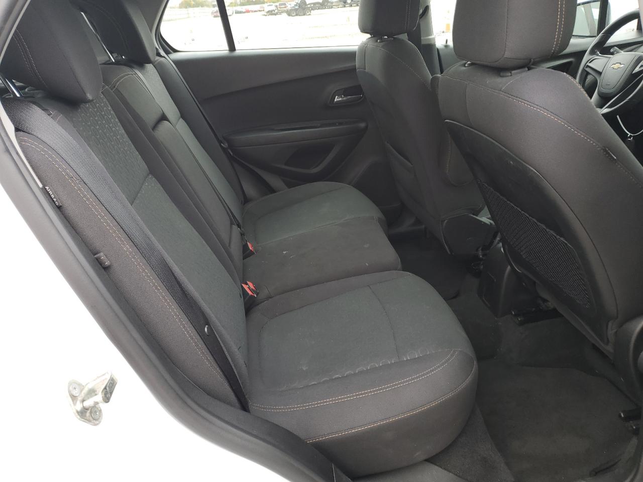 2018 Chevrolet Trax Ls VIN: 3GNCJNSB6JL389583 Lot: 89544015