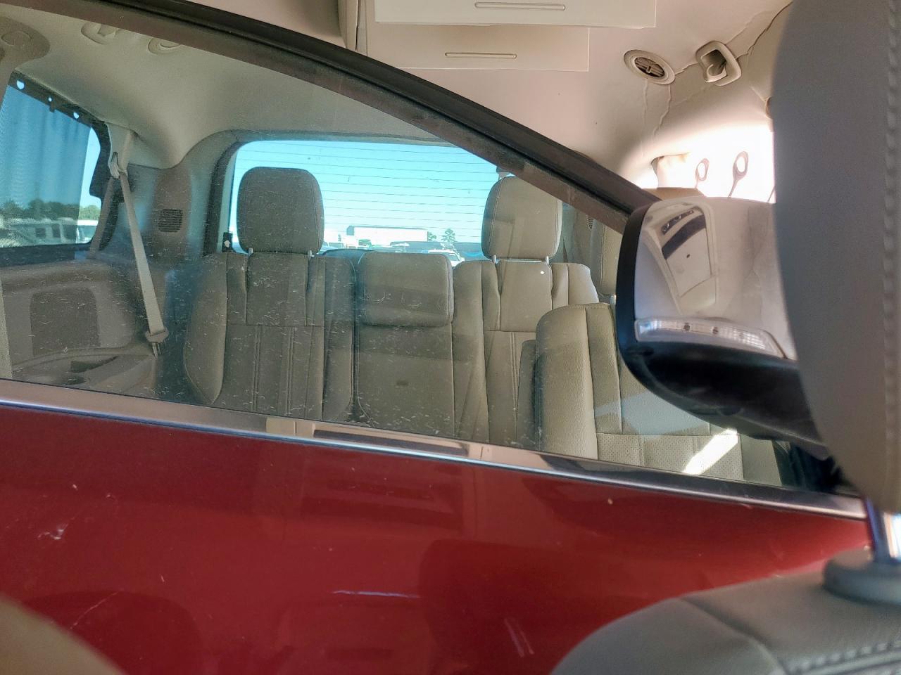 2014 Chrysler Town & Country Touring L VIN: 2C4RC1CG4ER425585 Lot: 90449165