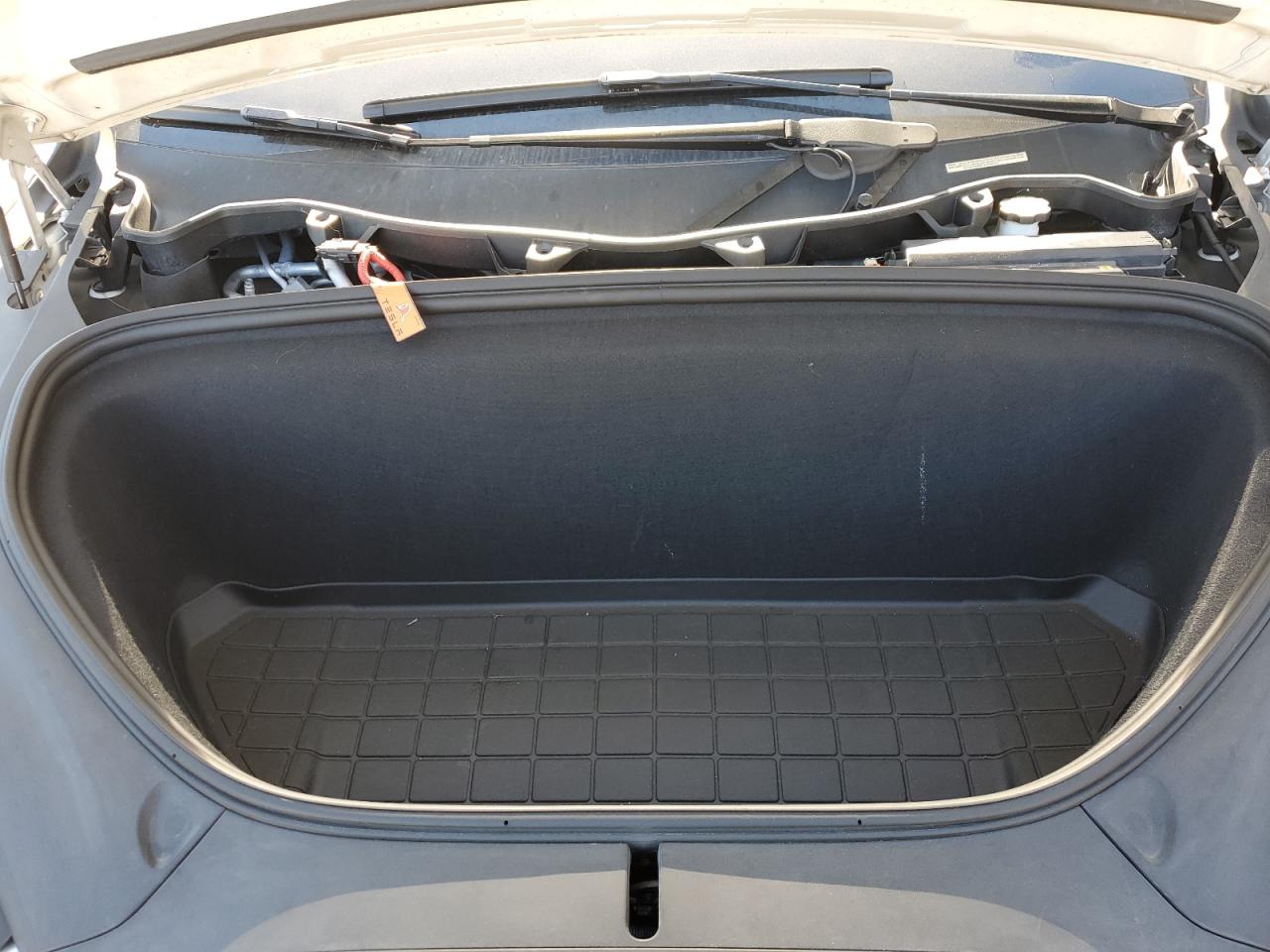 2018 Tesla Model X VIN: 5YJXCBE4XJF085834 Lot: 90055105