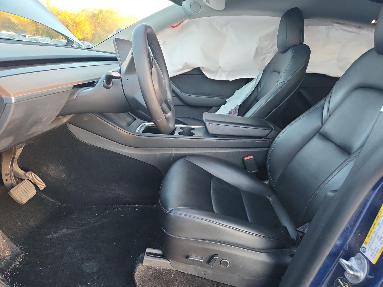 2022 Tesla Model Y VIN: 7SAYGAEE1NF464886 Lot: 89711435