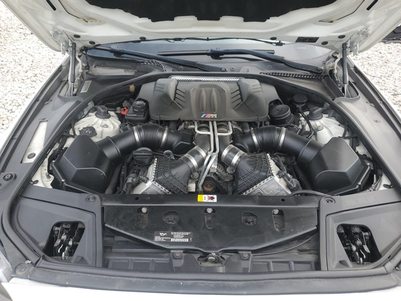 2013 BMW M5 VIN: WBSFV9C59DD096709 Lot: 85497395