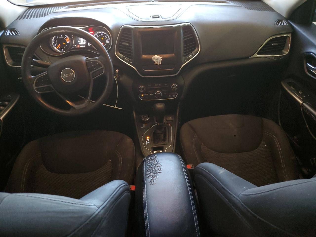 2019 Jeep Cherokee Latitude VIN: 1C4PJMCBXKD291389 Lot: 85898255