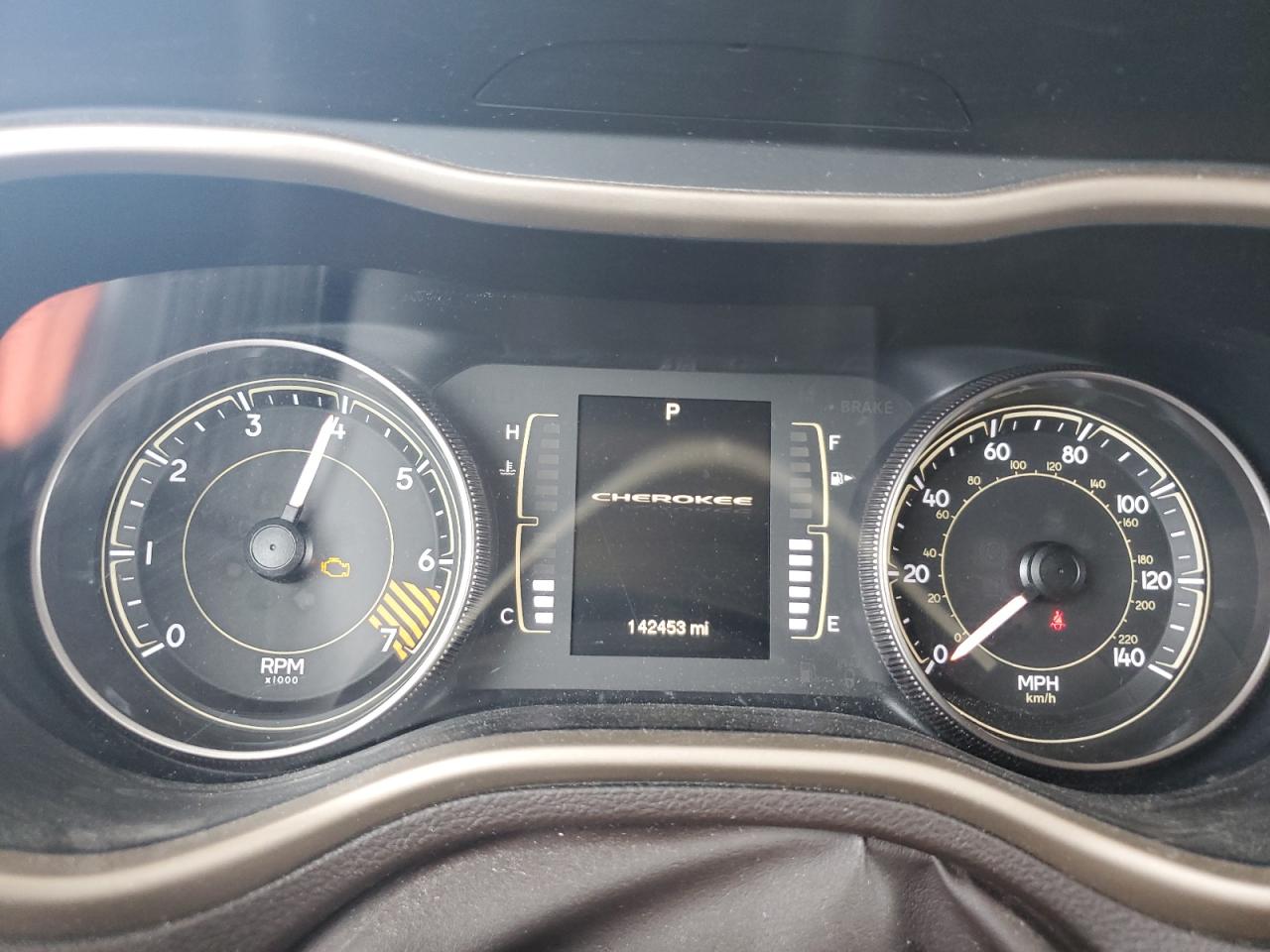 2014 Jeep Cherokee Latitude VIN: 1C4PJLCB9EW247340 Lot: 84632555