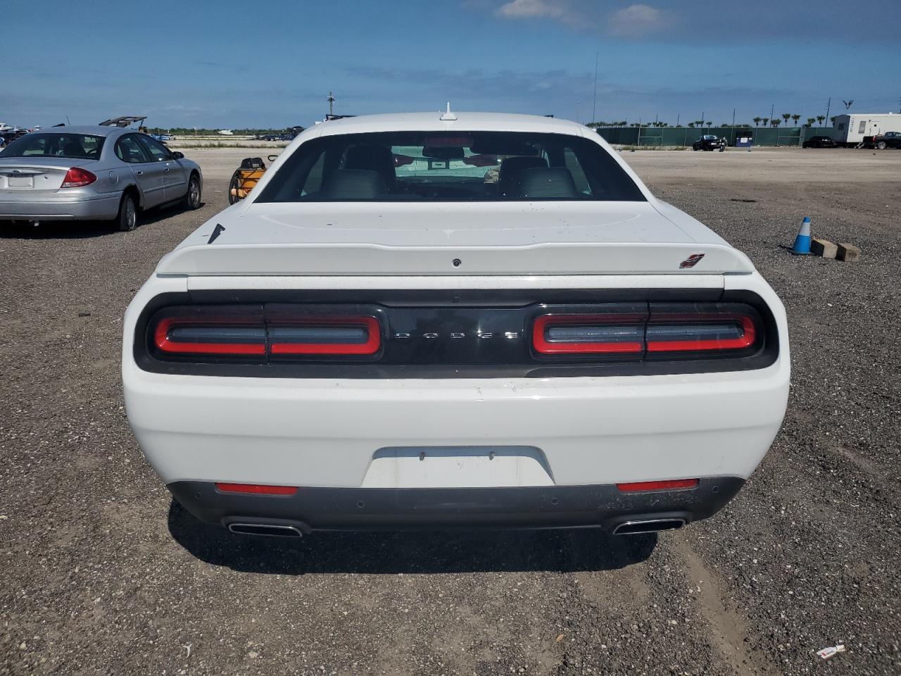 2018 Dodge Challenger Gt VIN: 2C3CDZGGXJH192960 Lot: 90219735
