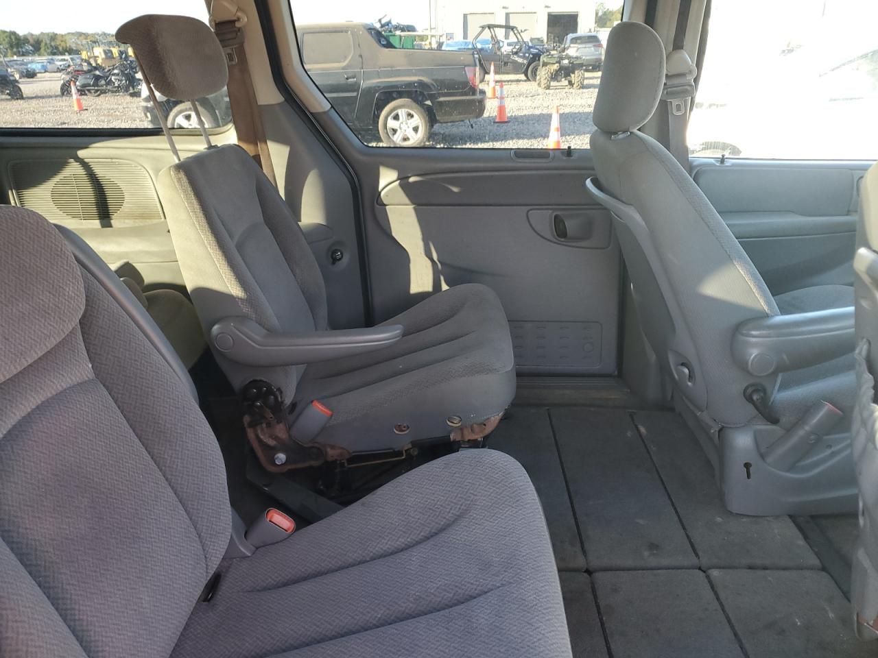 2006 Chrysler Town & Country Touring VIN: 2A4GP54LX6R812460 Lot: 90996705