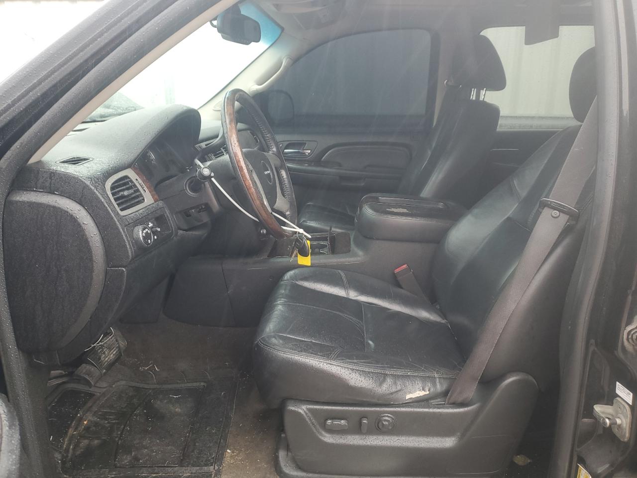 2008 GMC Yukon Xl D VIN: 1GKFK668X8J206621 Lot: 85957365