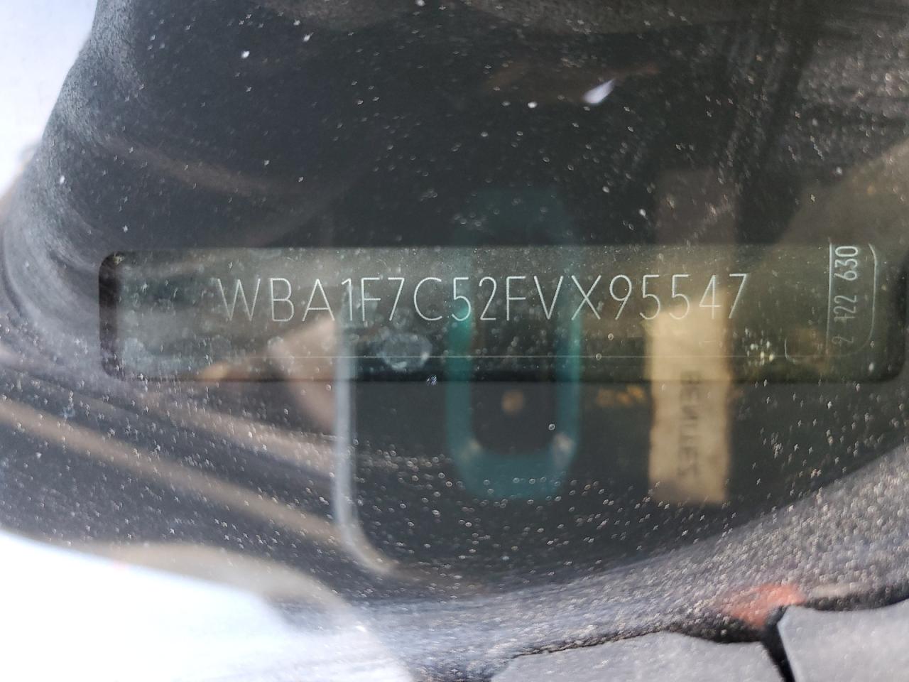 Фото: WBA1F7C52FVX95547