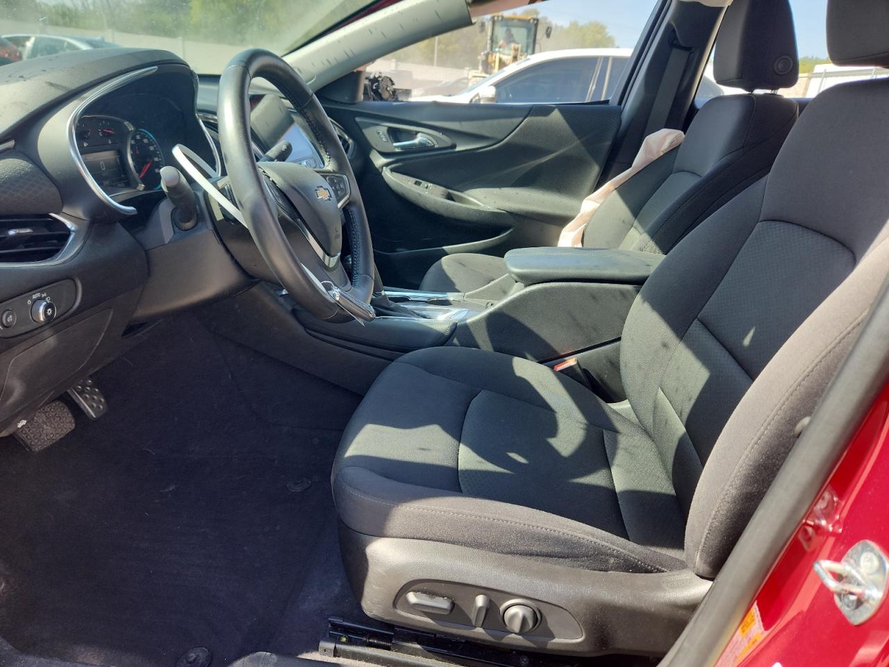 2017 Chevrolet Malibu Lt VIN: 1G1ZE5ST8HF203636 Lot: 84918575