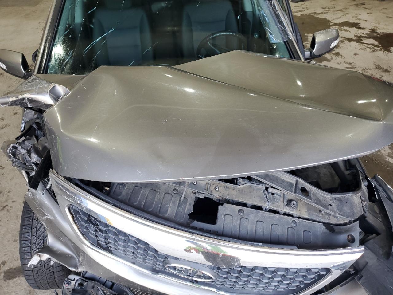 2012 Kia Sorento Base VIN: 5XYKTDA28CG279591 Lot: 84230325