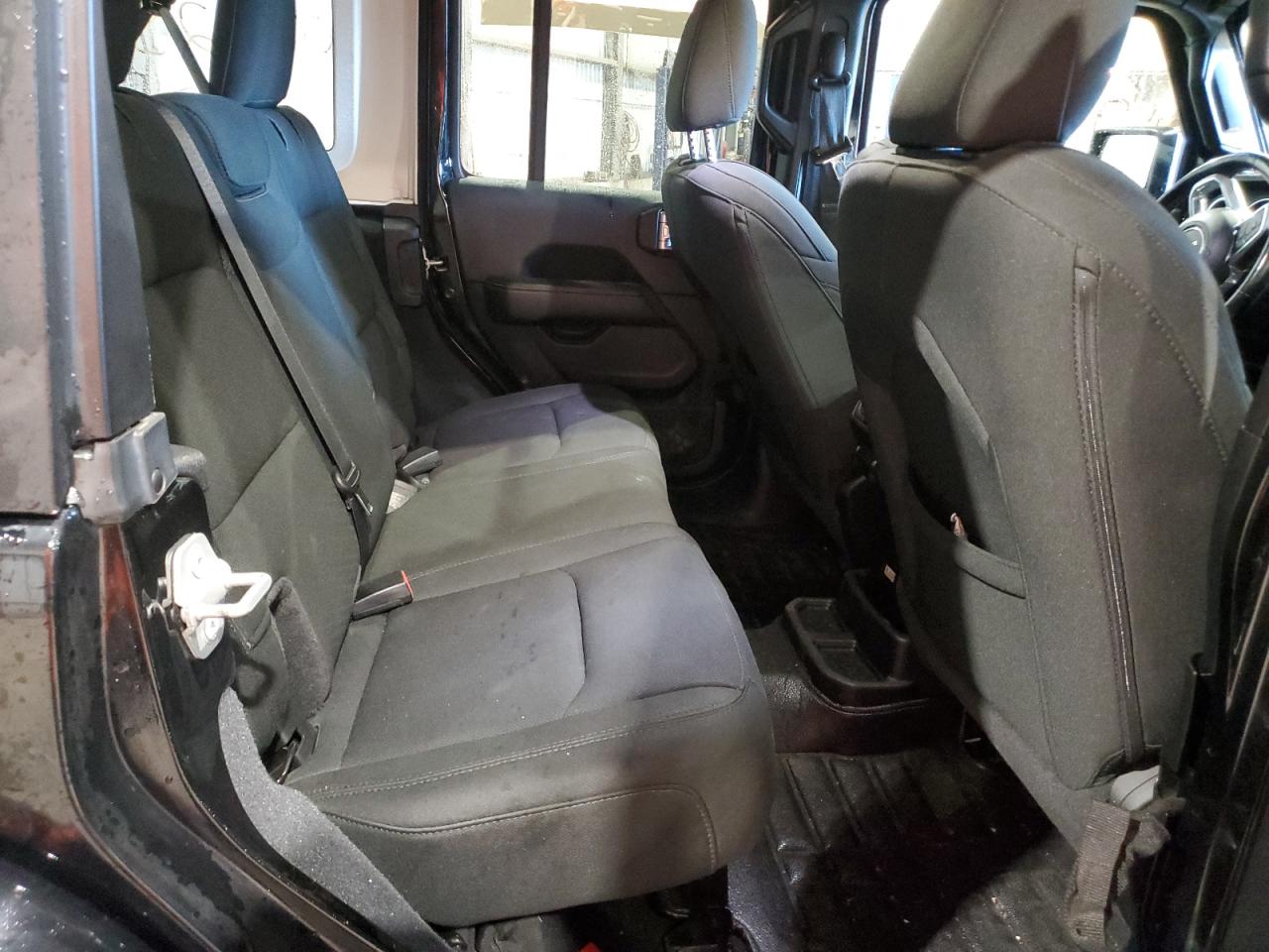 2020 Jeep Wrangler Unlimited Sahara VIN: 1C4HJXEN4LW271545 Lot: 84653835