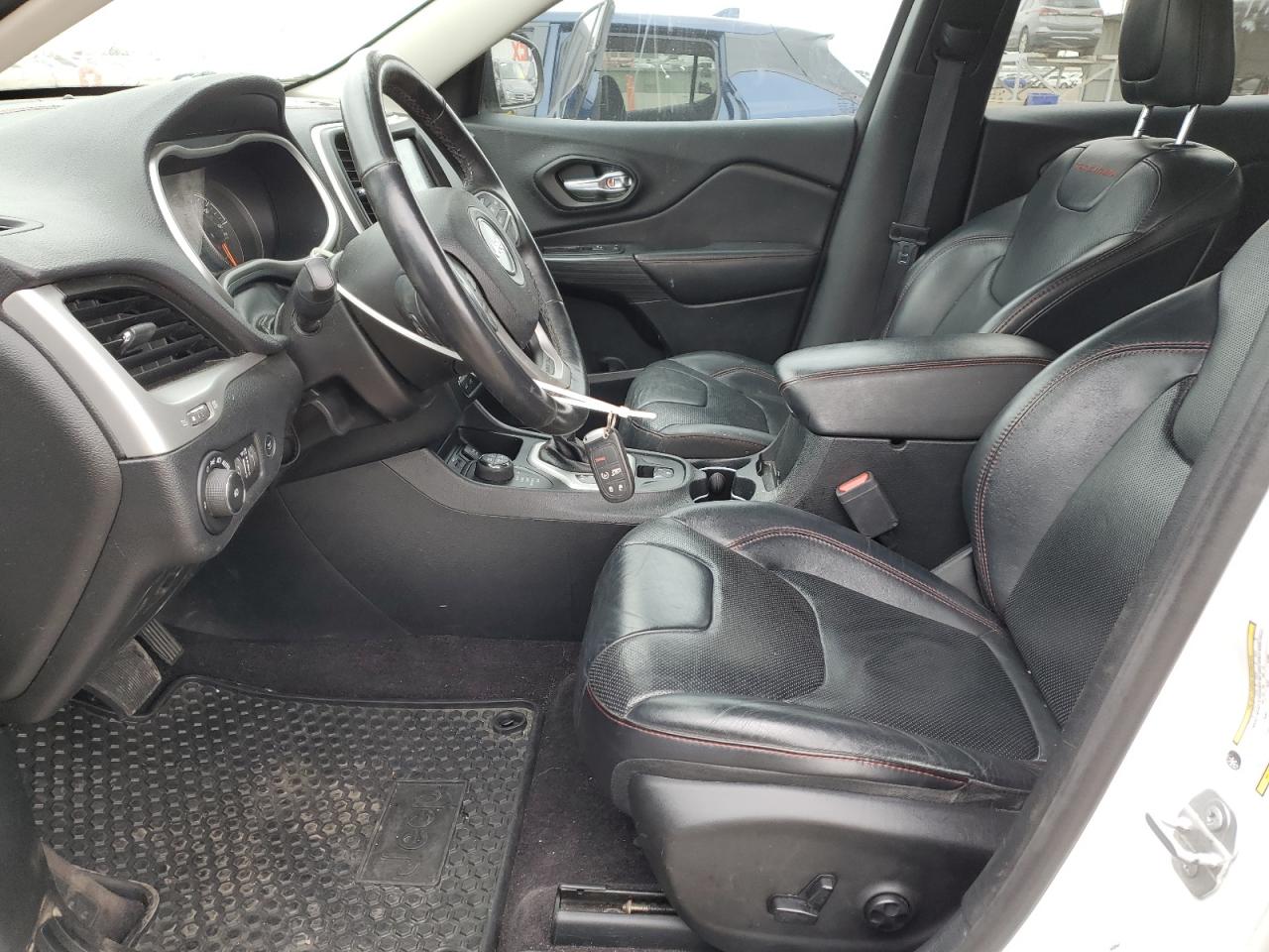 2016 Jeep Cherokee Trailhawk VIN: 1C4PJMBS7GW299740 Lot: 86274375