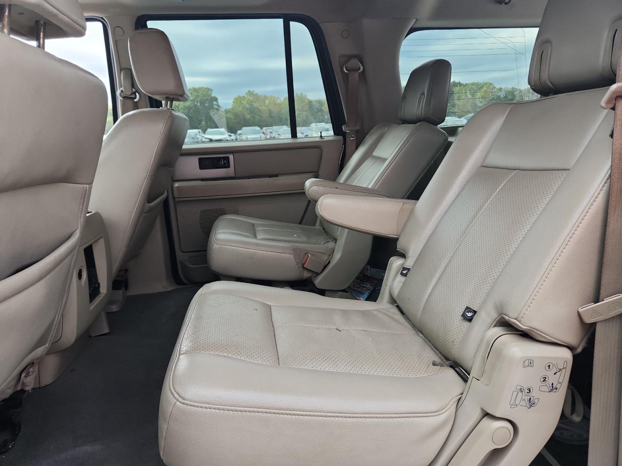 2008 Ford Expedition El Limited VIN: 1FMFK19538LA04820 Lot: 85896395