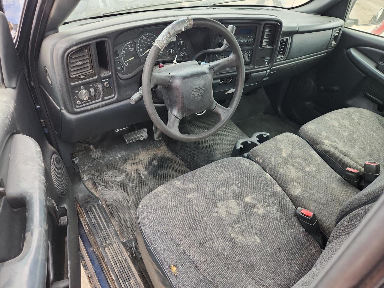 2001 Chevrolet Silverado C1500 VIN: 1GCEC14W21Z133731 Lot: 84935325