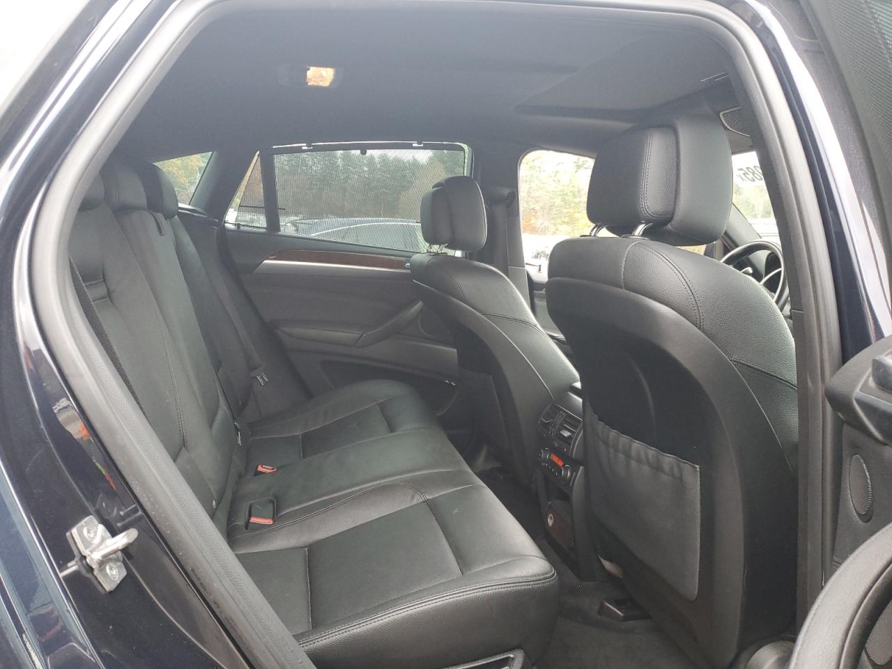 Фото: 5UXFG2C51CL780990