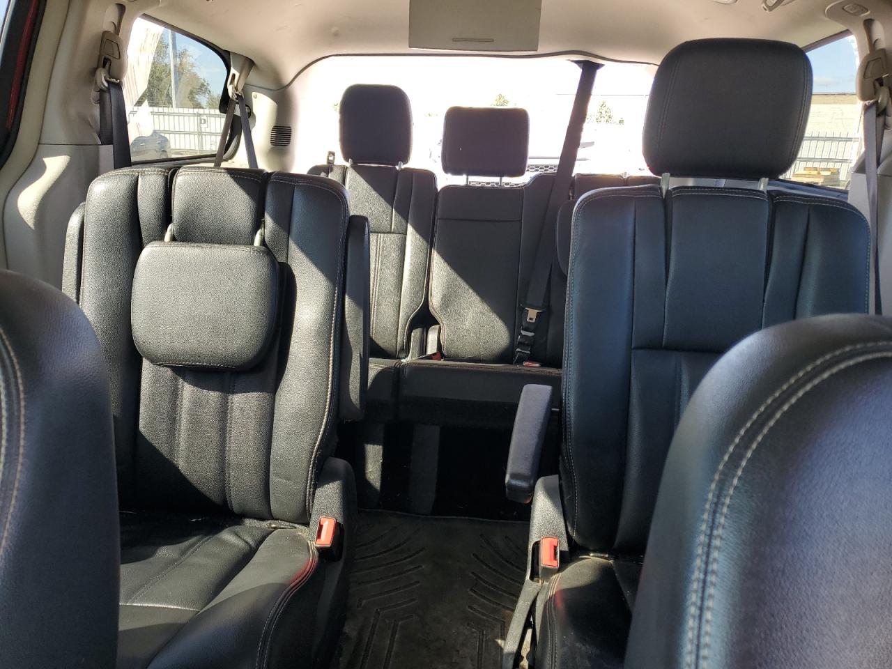 2016 Chrysler Town & Country Touring VIN: 2C4RC1BG8GR300139 Lot: 86244765