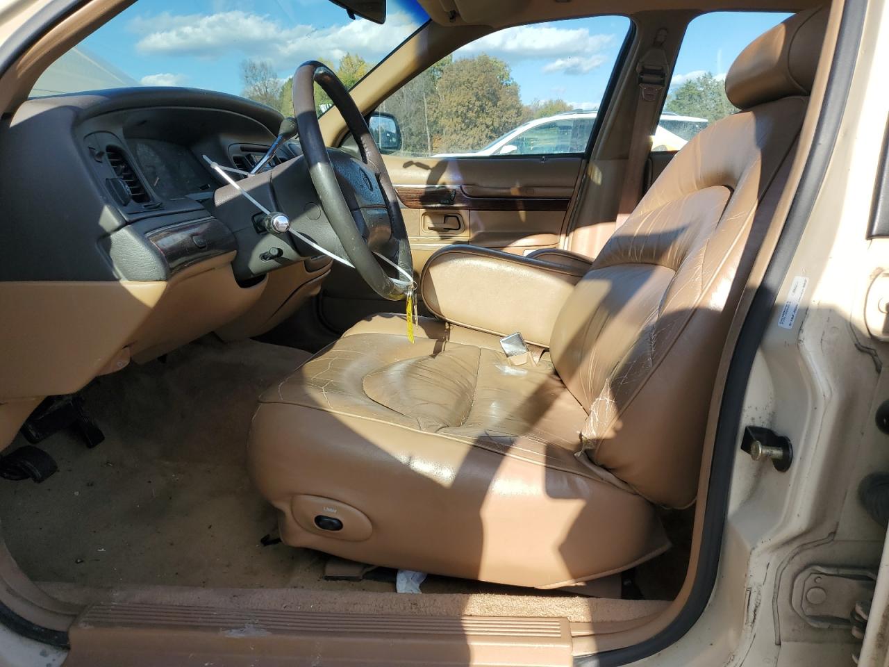 1996 Mercury Grand Marquis Ls VIN: 2MELM75W7TX623188 Lot: 90833395