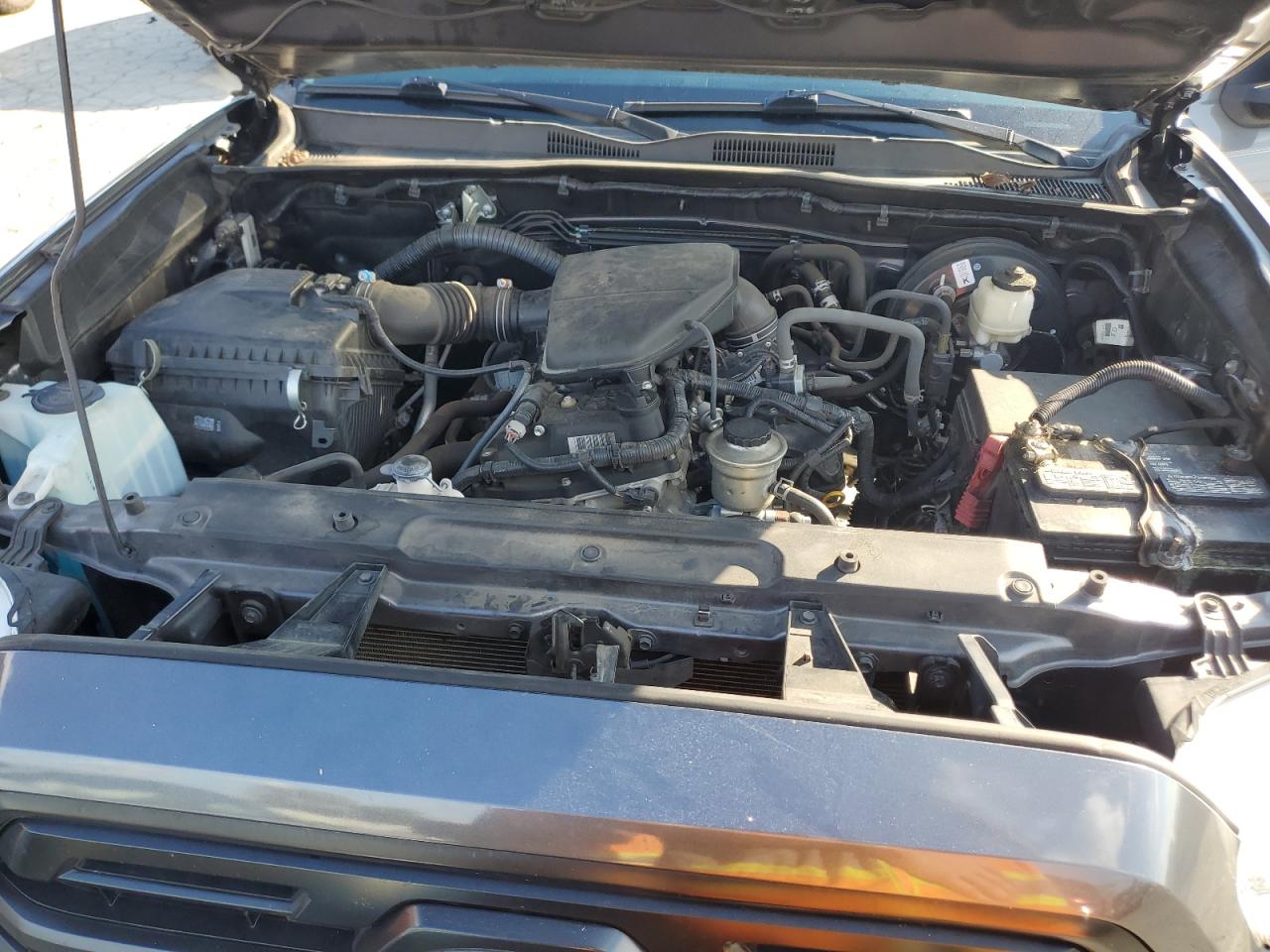 2018 Toyota Tacoma Access Cab VIN: 5TFRX5GNXJX126425 Lot: 82223835