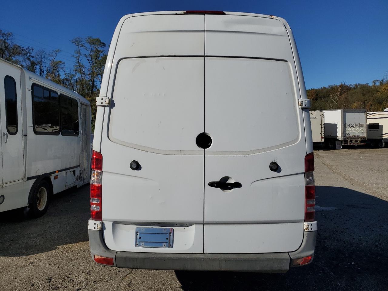 2012 Mercedes-Benz Sprinter 2500 VIN: WD3PE8CC0C5690967 Lot: 87044375