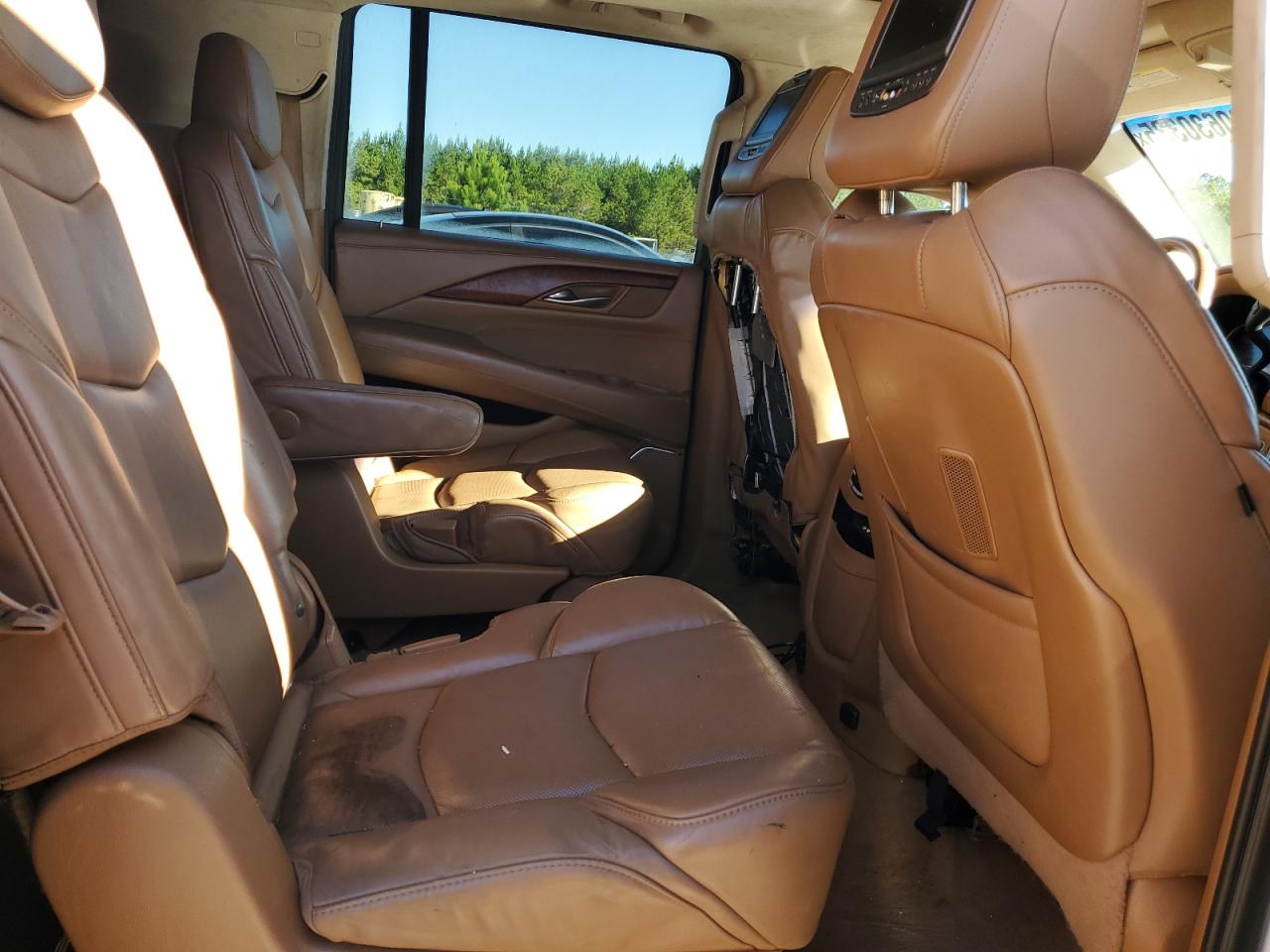 2016 Cadillac Escalade Esv Platinum VIN: 1GYS4KKJ0GR371397 Lot: 90630335