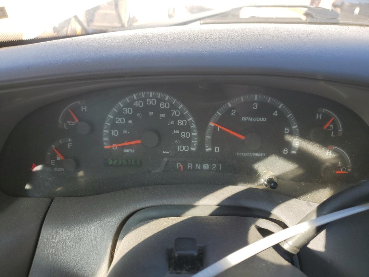 2002 Ford F150 VIN: 1FTRX18L22NA28265 Lot: 86856555