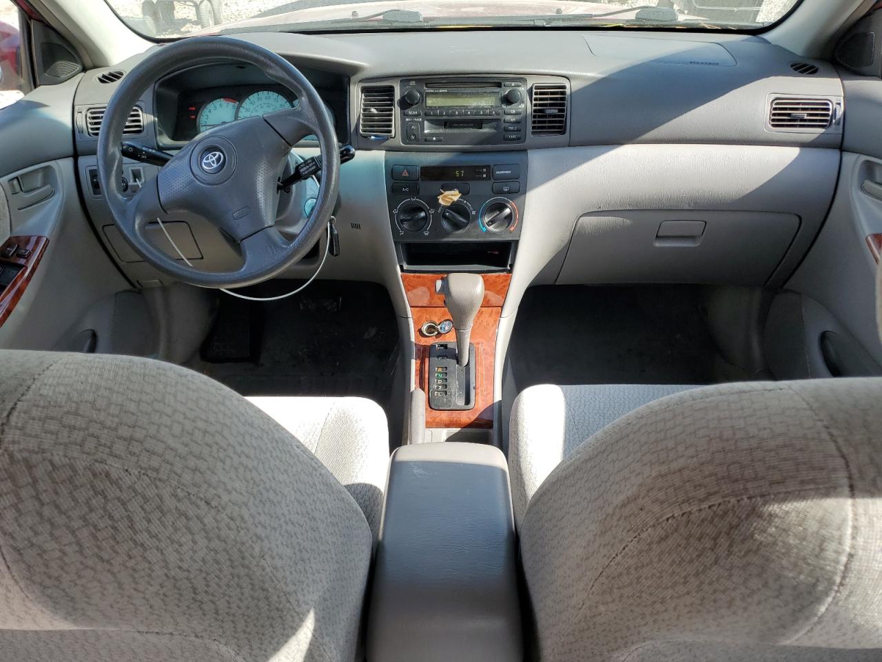 2004 Toyota Corolla Ce VIN: 2T1BR38E34C240722 Lot: 82695415