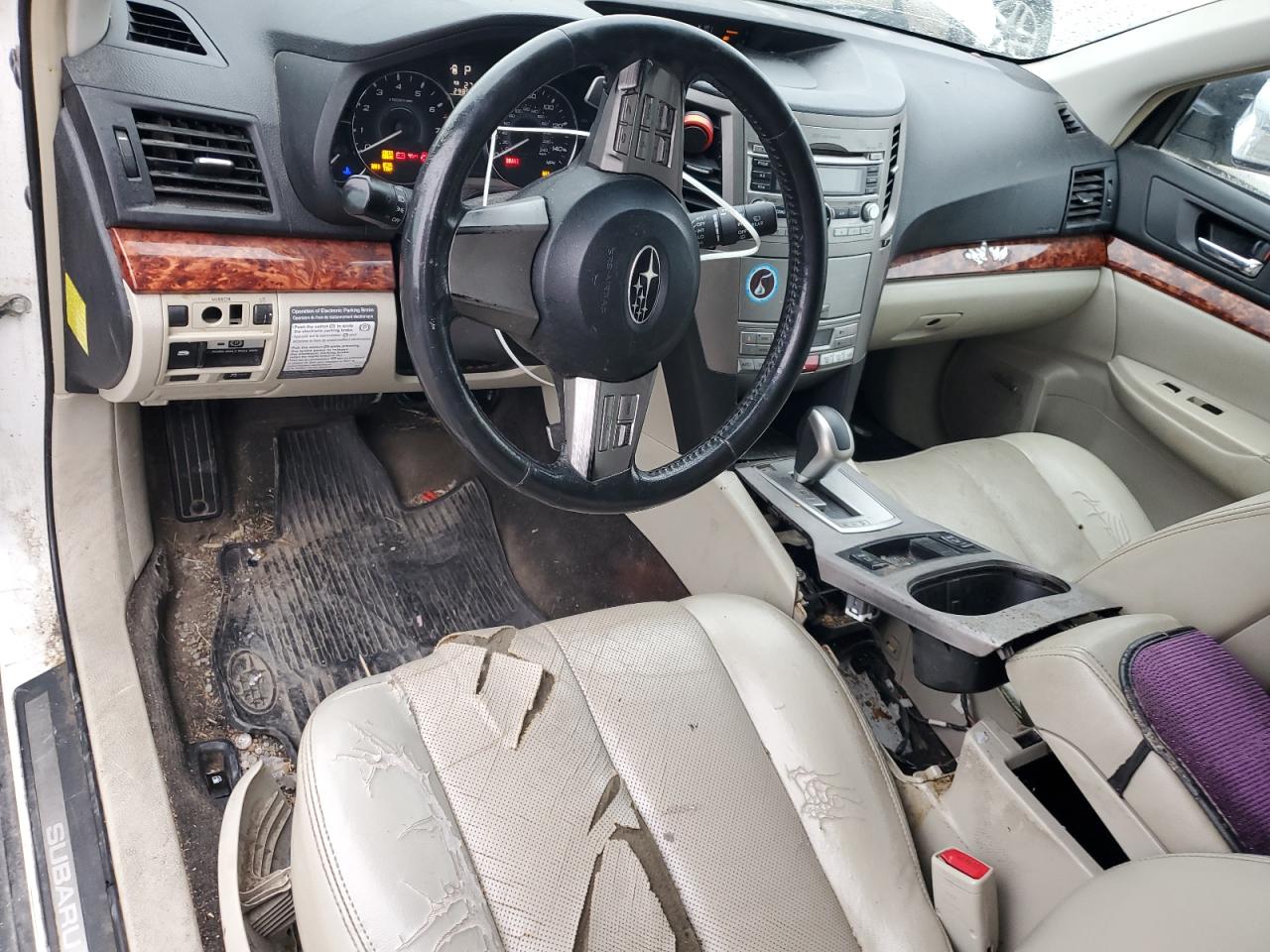 2011 Subaru Outback 2.5I Limited VIN: 4S4BRBJC2B3447803 Lot: 85188125