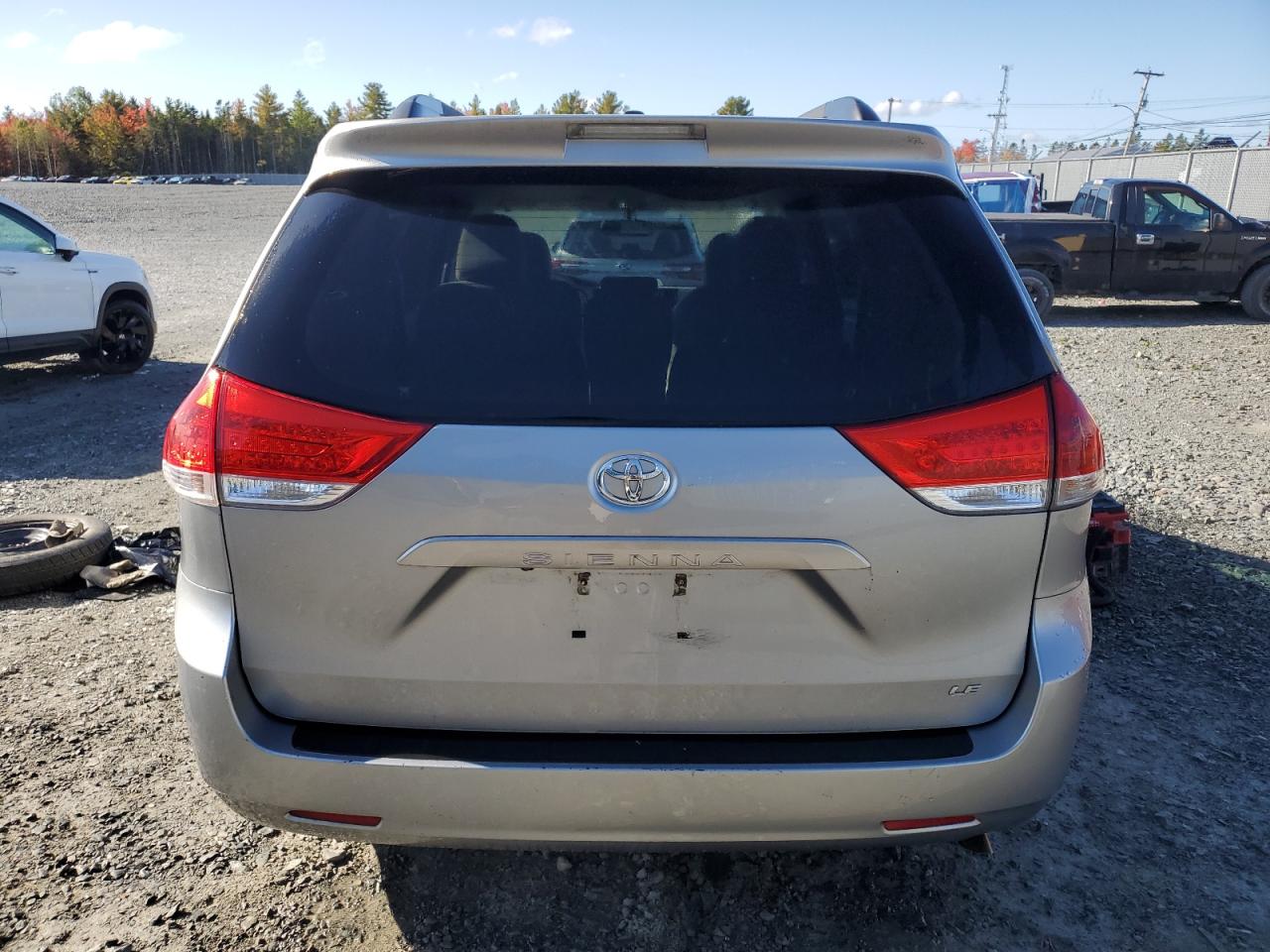 2013 Toyota Sienna Le VIN: 5TDKK3DC0DS317210 Lot: 81967605