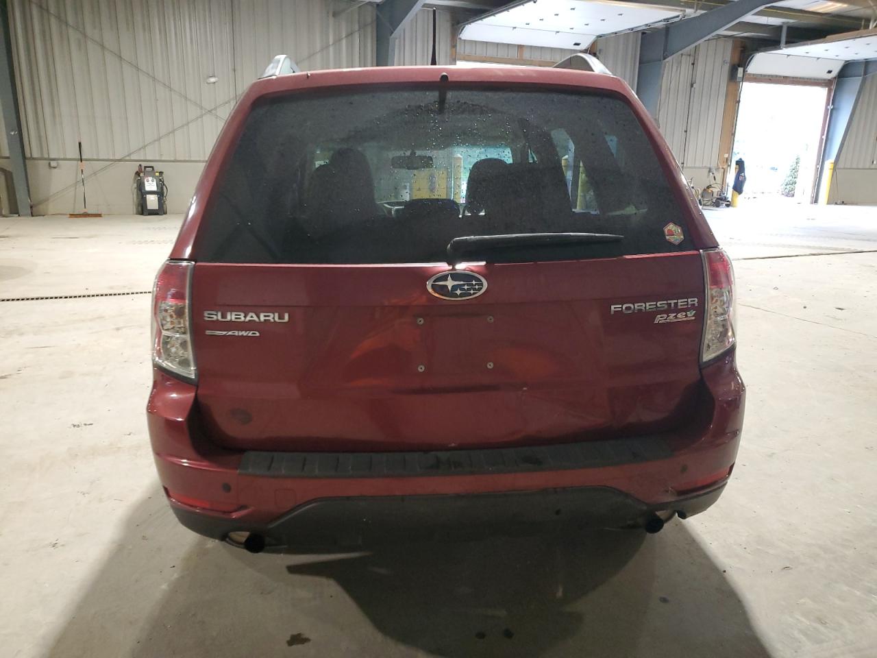 2011 Subaru Forester 2.5X Premium VIN: JF2SHADC8BH756712 Lot: 85678875