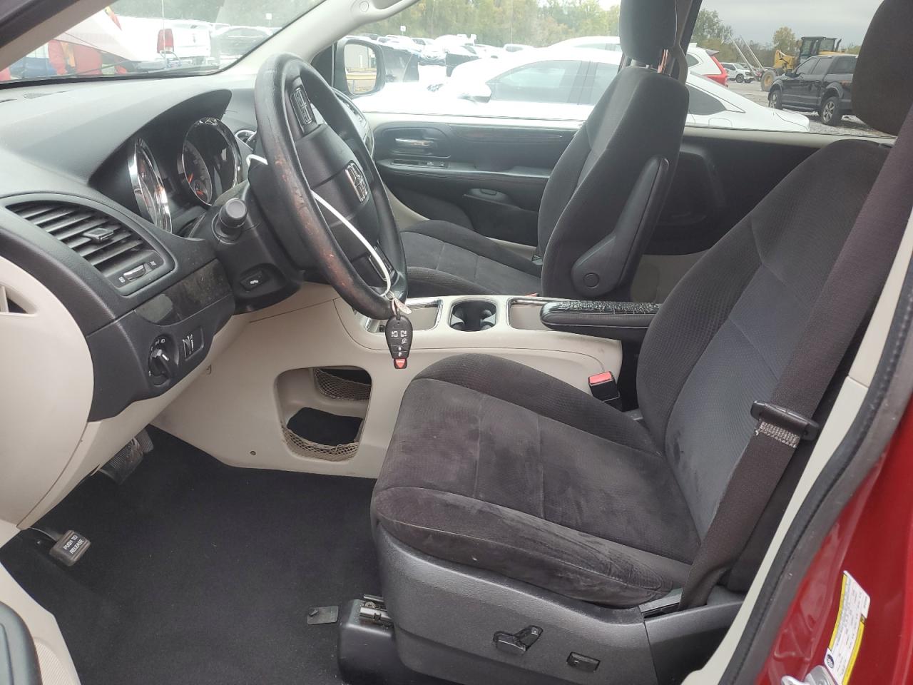 2014 Dodge Grand Caravan Sxt VIN: 2C4RDGCG8ER121546 Lot: 90315745