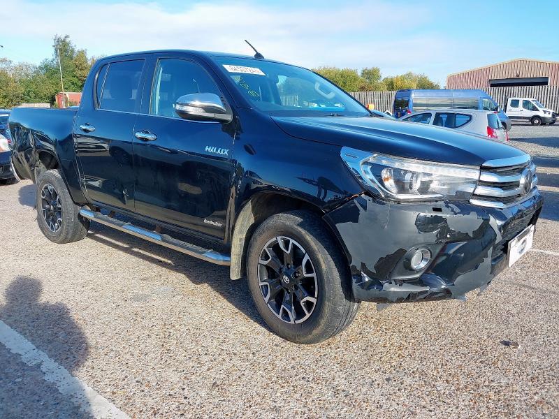 2017 TOYOTA HILUX INVINCIBLE X D/CAB PICK UP 2.4 D-4D AUTO