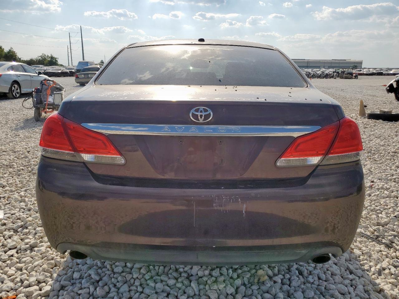 2011 Toyota Avalon Base VIN: 4T1BK3DB3BU408922 Lot: 82200405