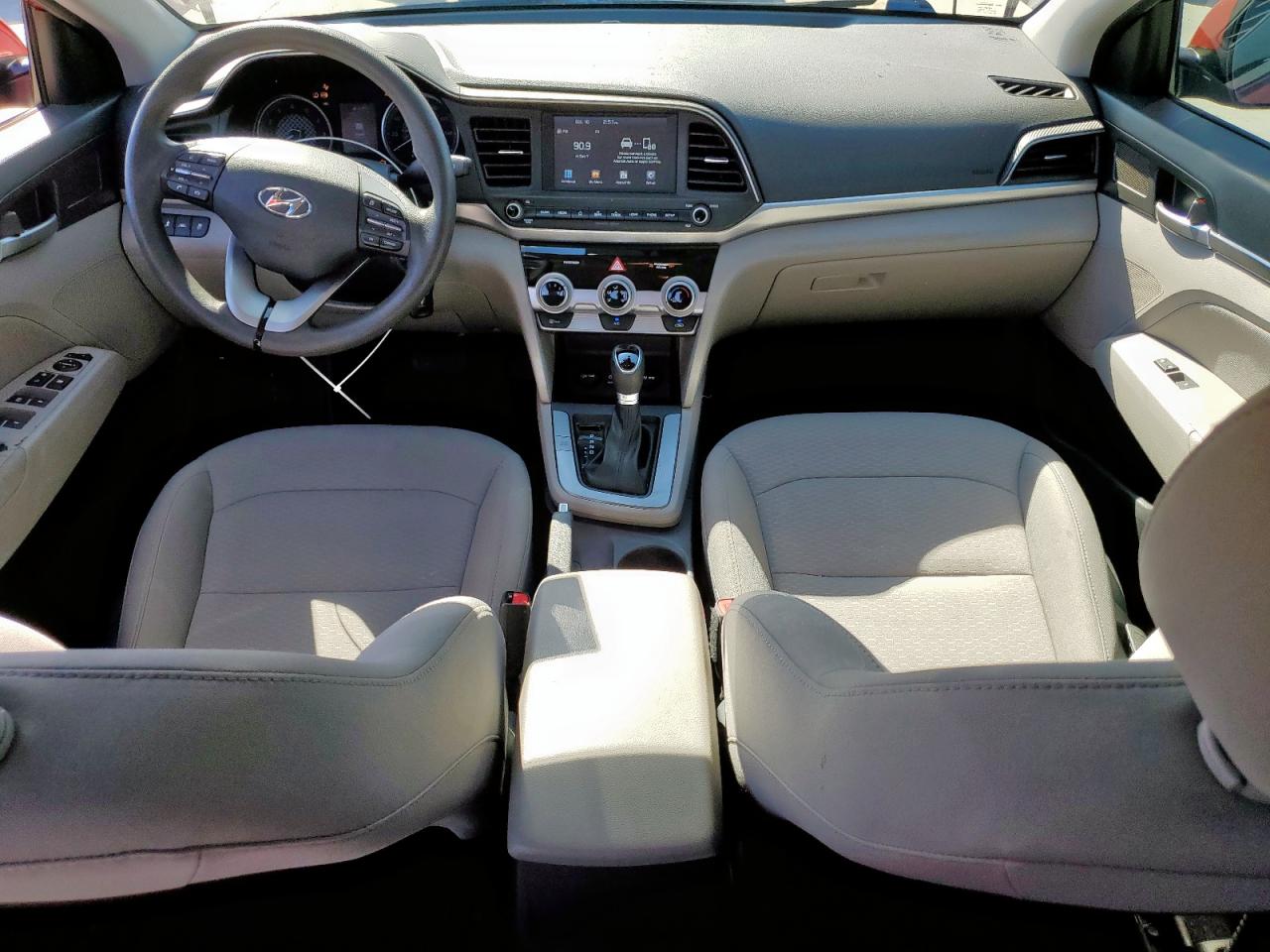 2019 Hyundai Elantra Sel VIN: 5NPD84LF8KH451748 Lot: 82384995