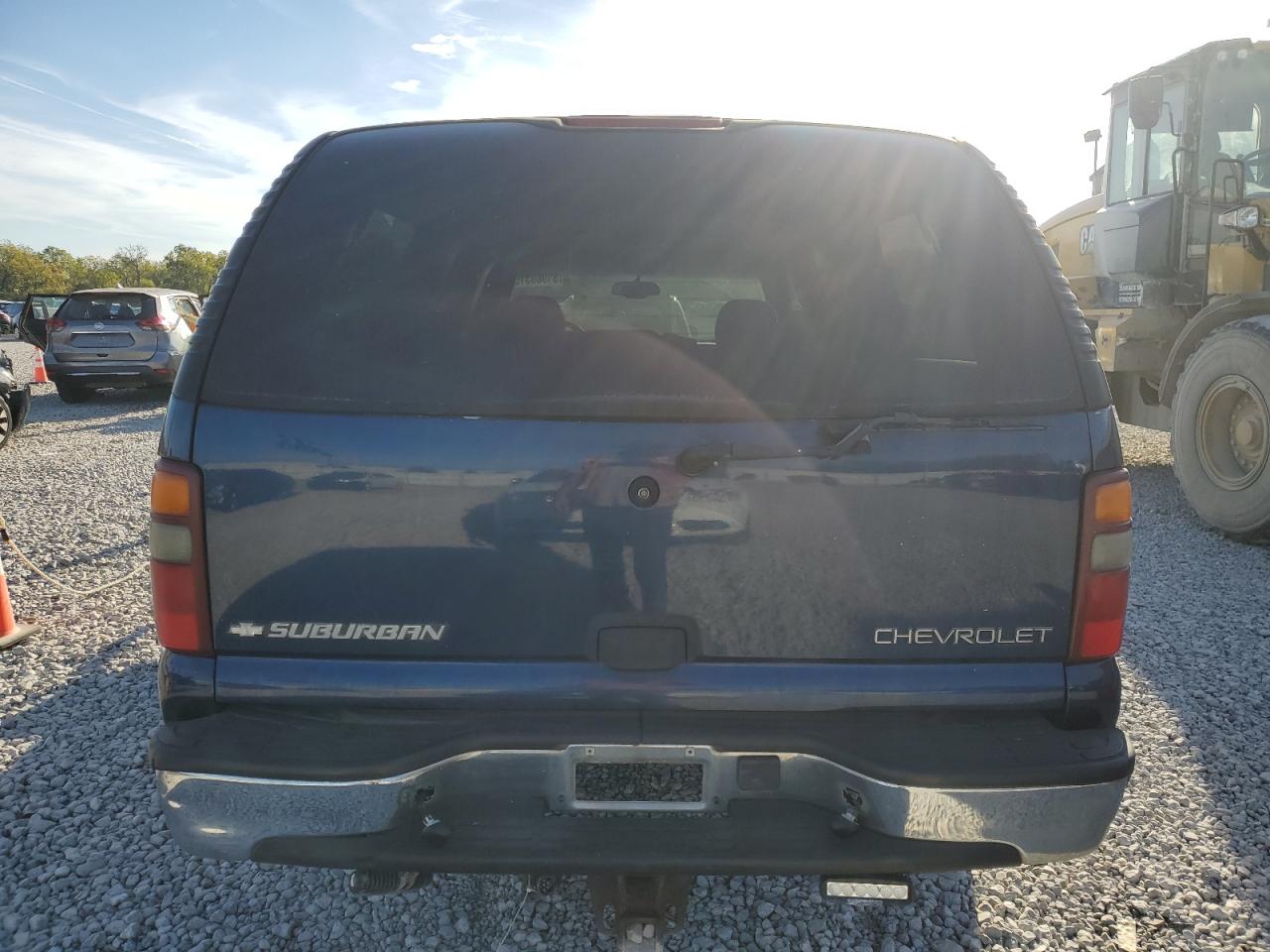 2003 Chevrolet Suburban K1500 VIN: 1GNFK16Z23J225431 Lot: 81969315