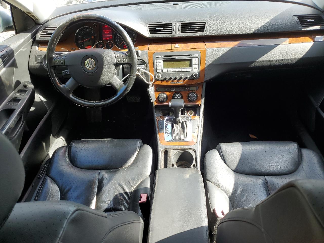 2006 Volkswagen Passat 3.6L 4Motion Luxury VIN: WVWFU93C86P140242 Lot: 85360085