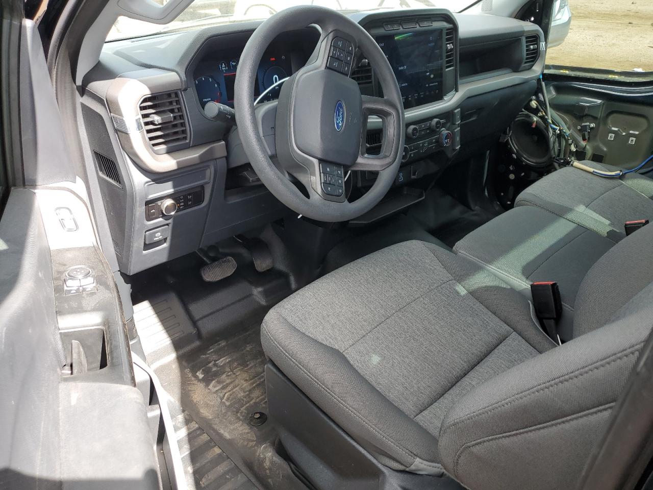 2024 Ford F150 Xl VIN: 1FTMF1L59RKF45449 Lot: 84353425