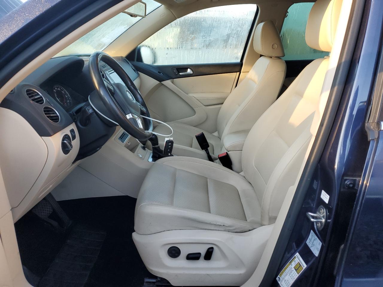 2016 Volkswagen Tiguan S VIN: WVGBV7AXXGW601675 Lot: 84568595