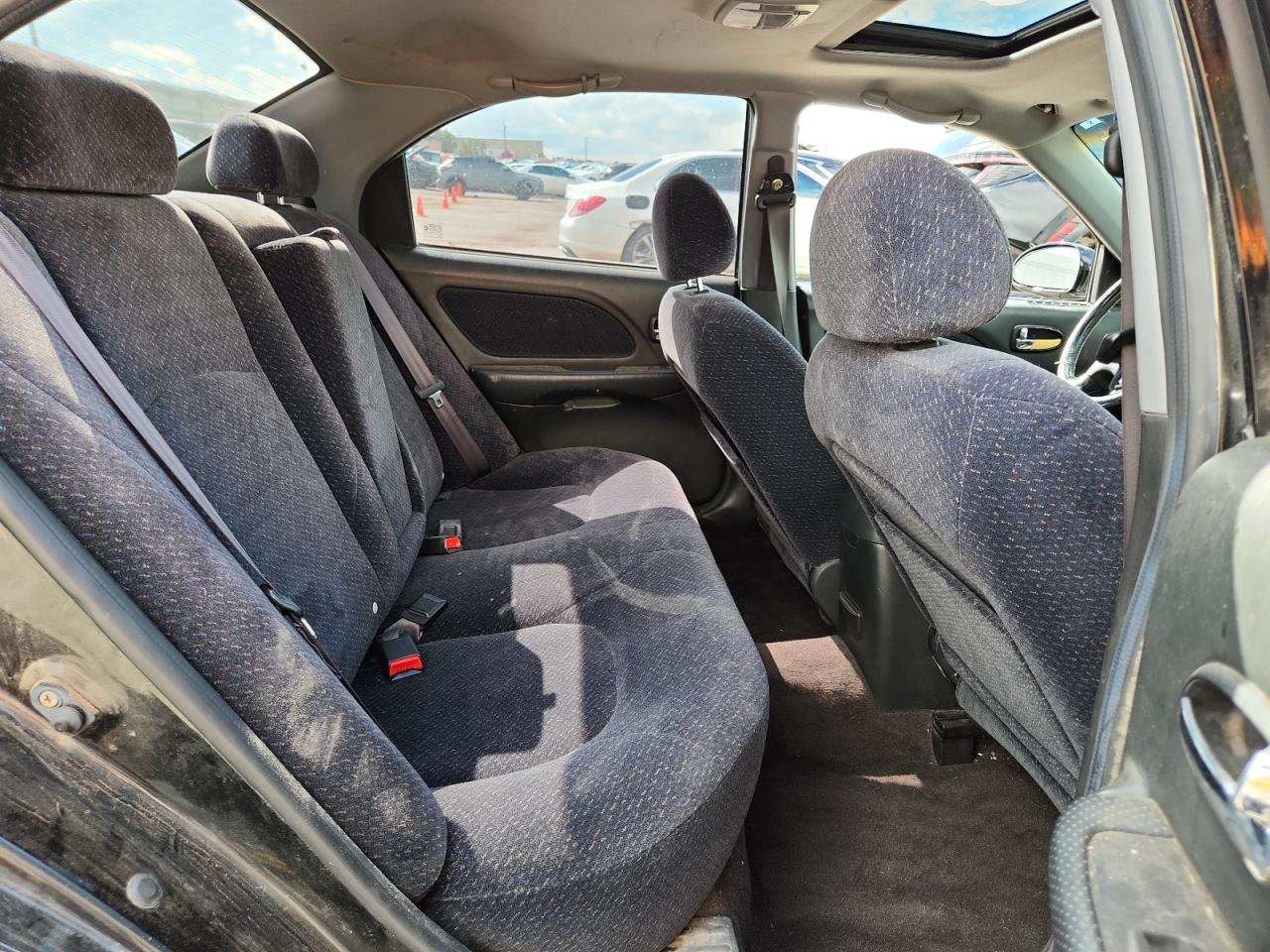 2003 Hyundai Sonata Gl VIN: KMHWF25H83A794243 Lot: 86187265