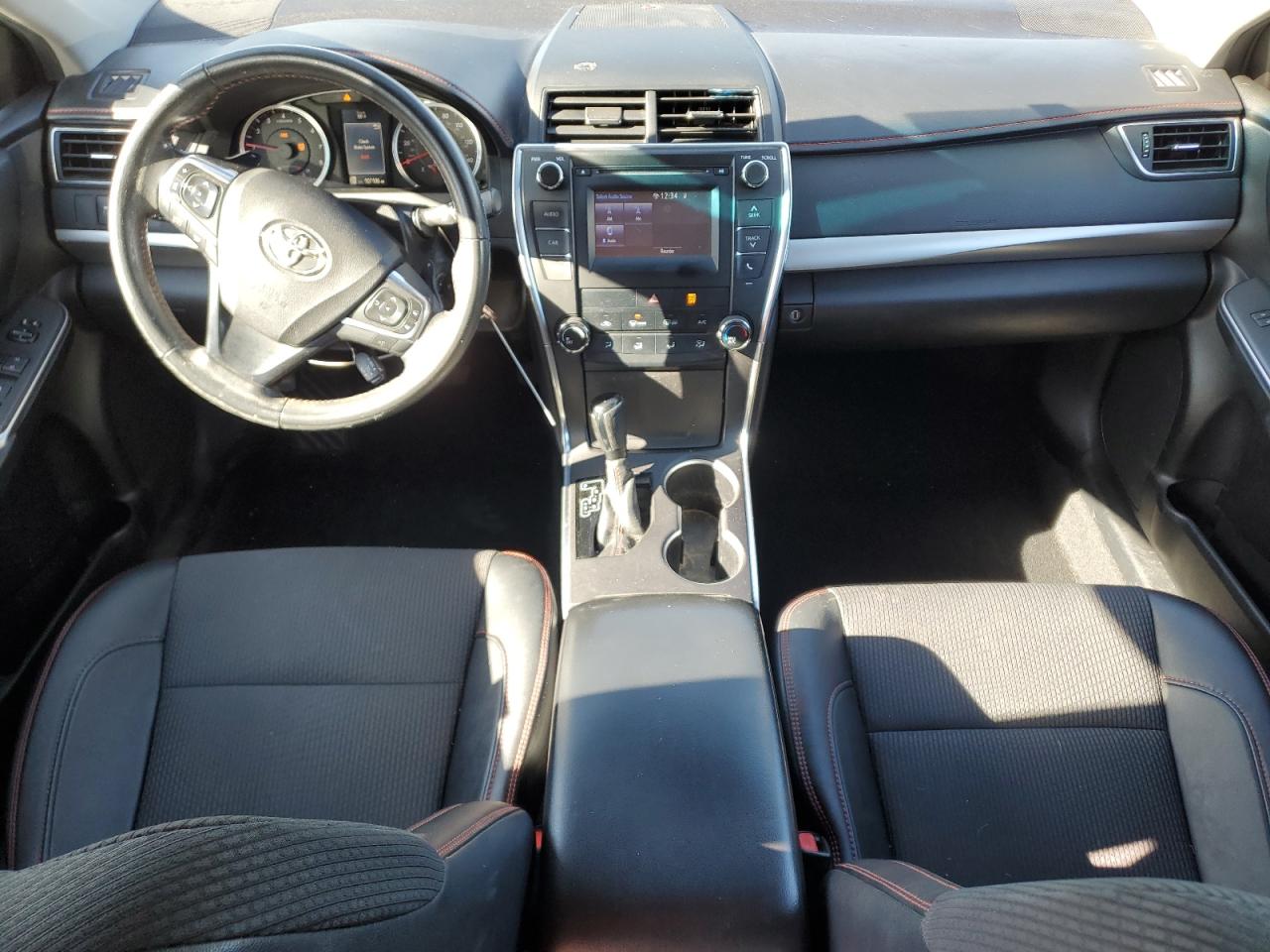 2016 Toyota Camry Le VIN: 4T1BF1FK0GU250939 Lot: 82590265