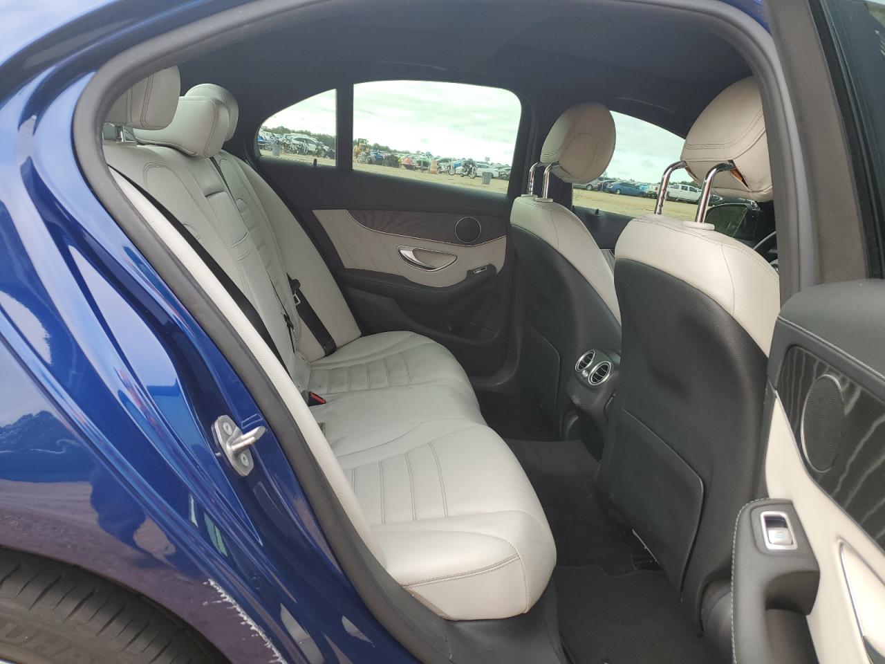 2017 Mercedes-Benz C 300 VIN: 55SWF4JB7HU207609 Lot: 90226975