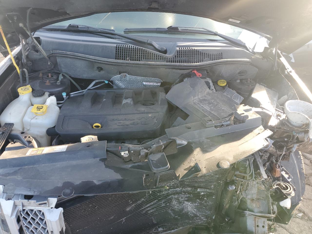 2014 Jeep Compass Latitude VIN: 1C4NJDEB6ED910661 Lot: 82192995