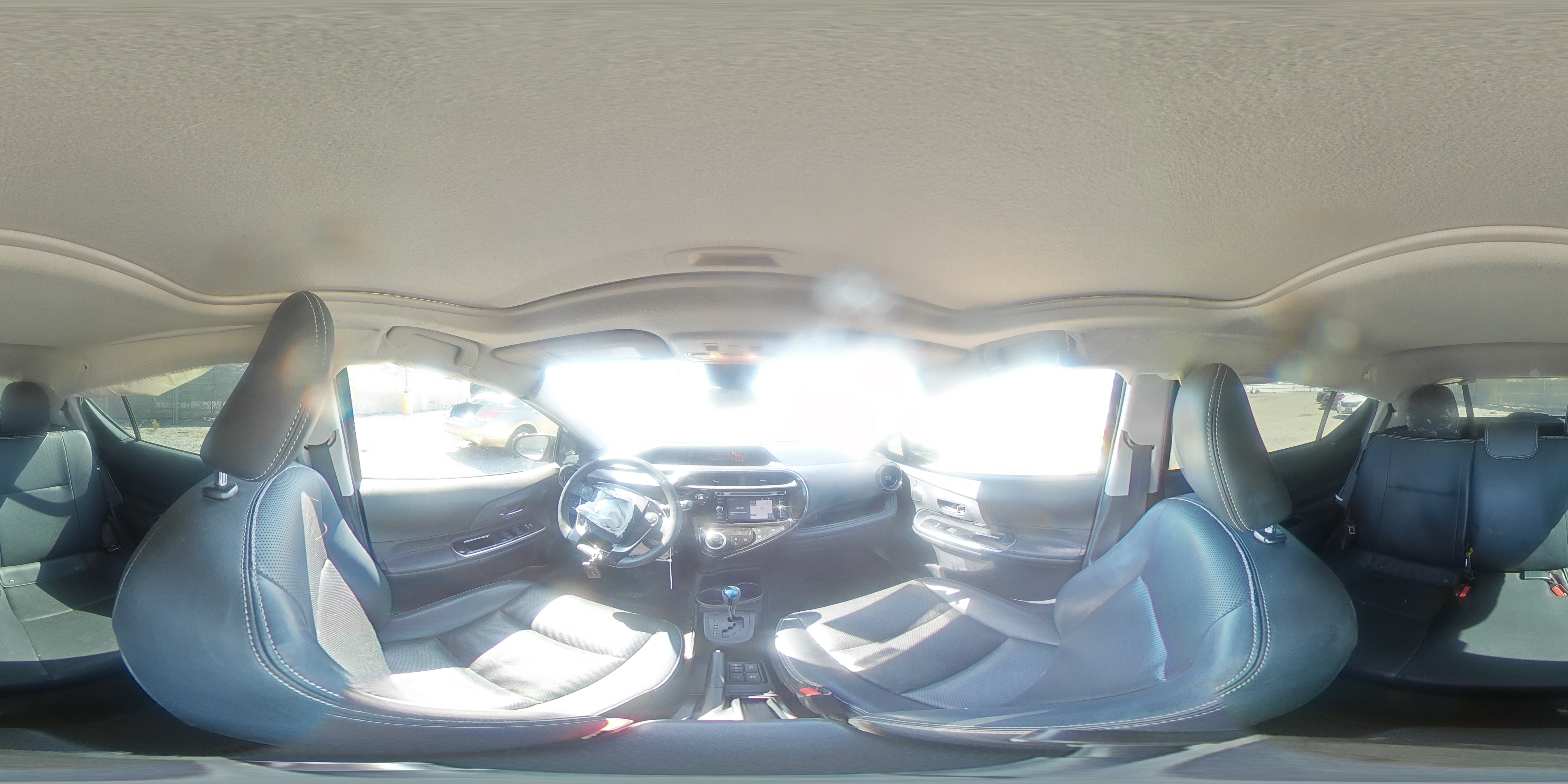 2018 Toyota Prius C VIN: JTDKDTB30J1604598 Lot: 84289615