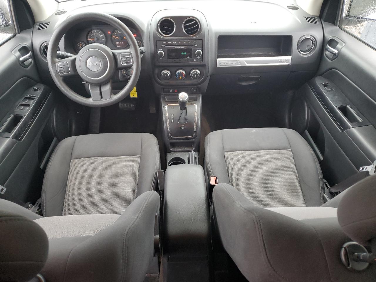 2015 Jeep Compass Sport VIN: 1C4NJCBA7FD218853 Lot: 82328395