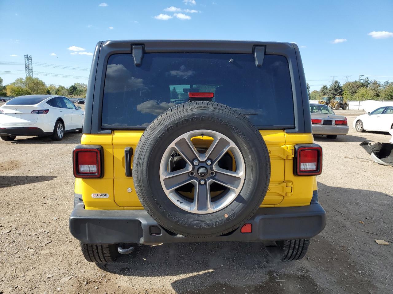 2018 Jeep Wrangler Unlimited Sahara VIN: 1C4HJXEN6JW315218 Lot: 84303625