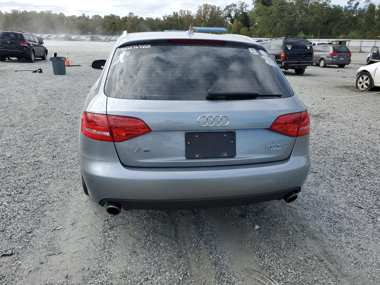 2010 Audi A4 Premium Plus VIN: WAUWFAFL8AA180594 Lot: 86221595