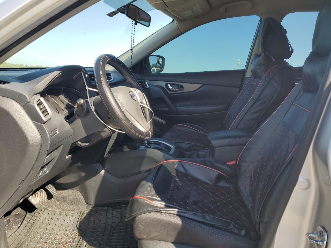 2015 Nissan Rogue S VIN: KNMAT2MV8FP569451 Lot: 84930405