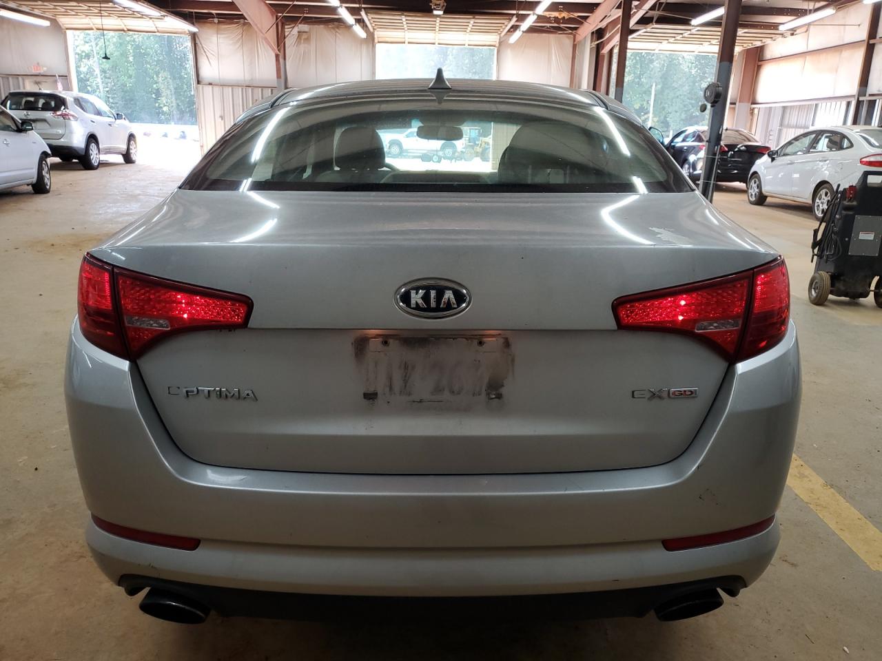 2011 Kia Optima Ex VIN: KNAGN4A70B5056073 Lot: 85302315