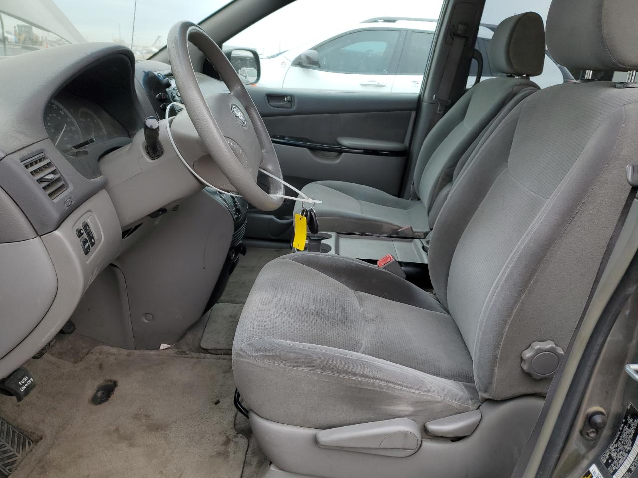 2005 Toyota Sienna Ce VIN: 5TDZA23C65S383680 Lot: 86166655