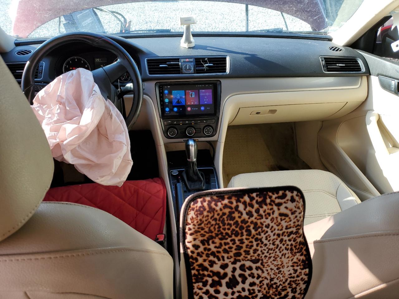 2015 Volkswagen Passat S VIN: 1VWAT7A37FC106561 Lot: 81984445