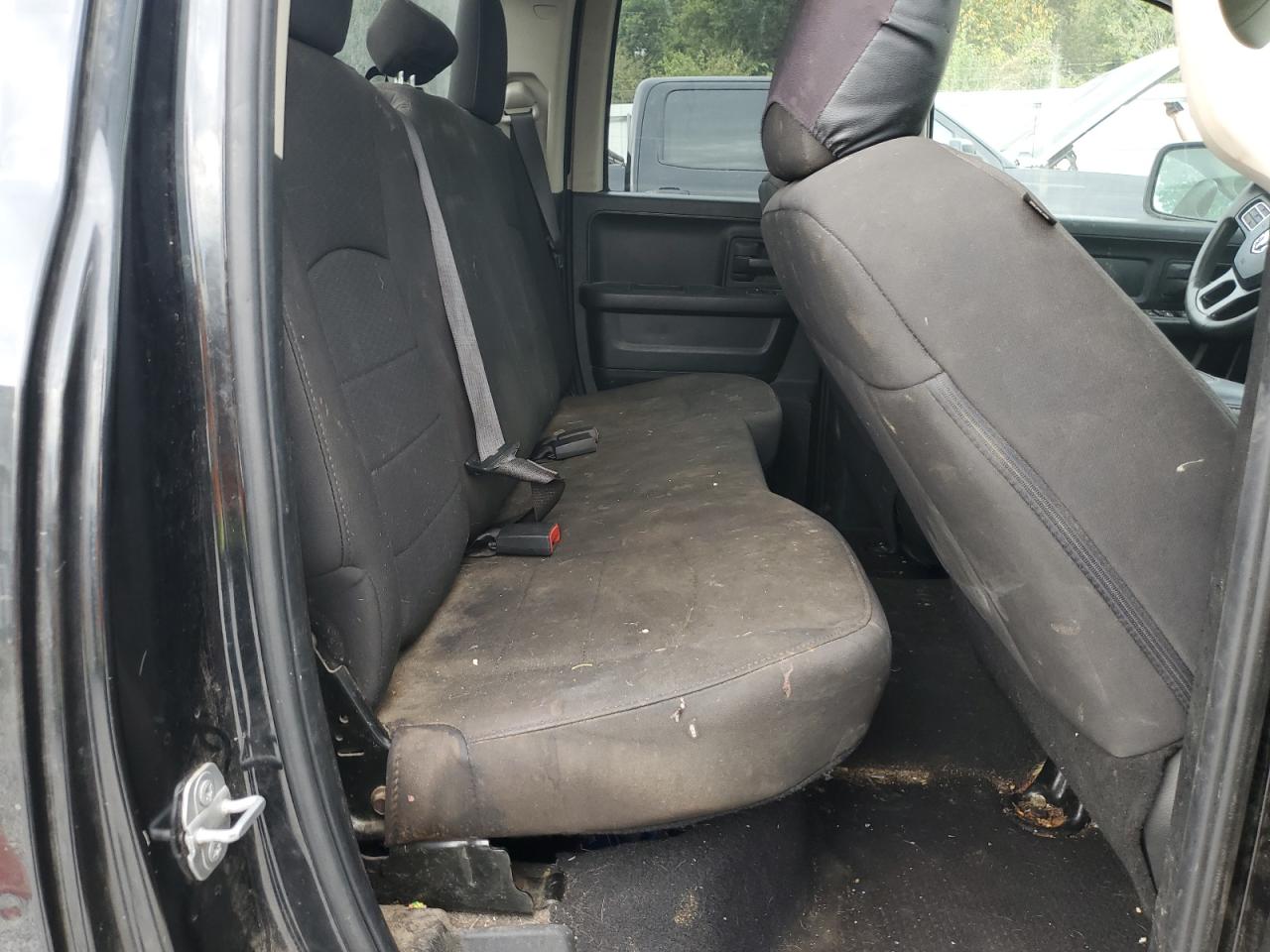 2019 Ram 1500 Classic Tradesman VIN: 1C6RR7FG2KS525263 Lot: 82392835