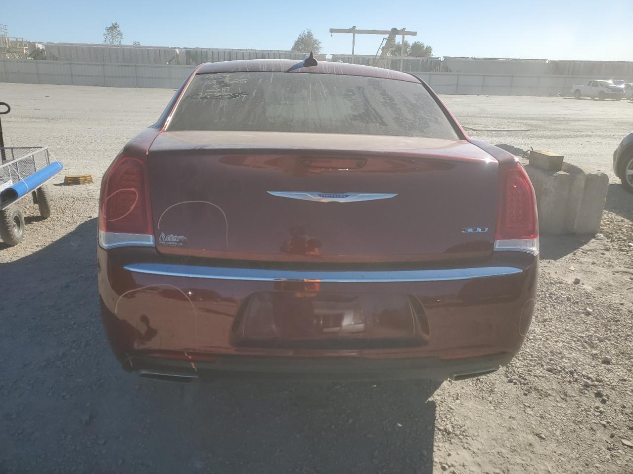 2018 Chrysler 300 Touring VIN: 2C3CCAAG5JH253709 Lot: 82653305